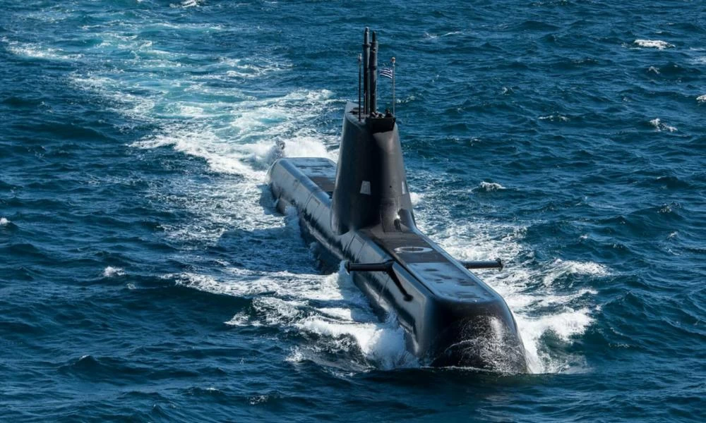 Το υ/β Type 214 “ΜΑΤΡΩΖΟΣ” δοκιμάζει τα φονικά του όπλα